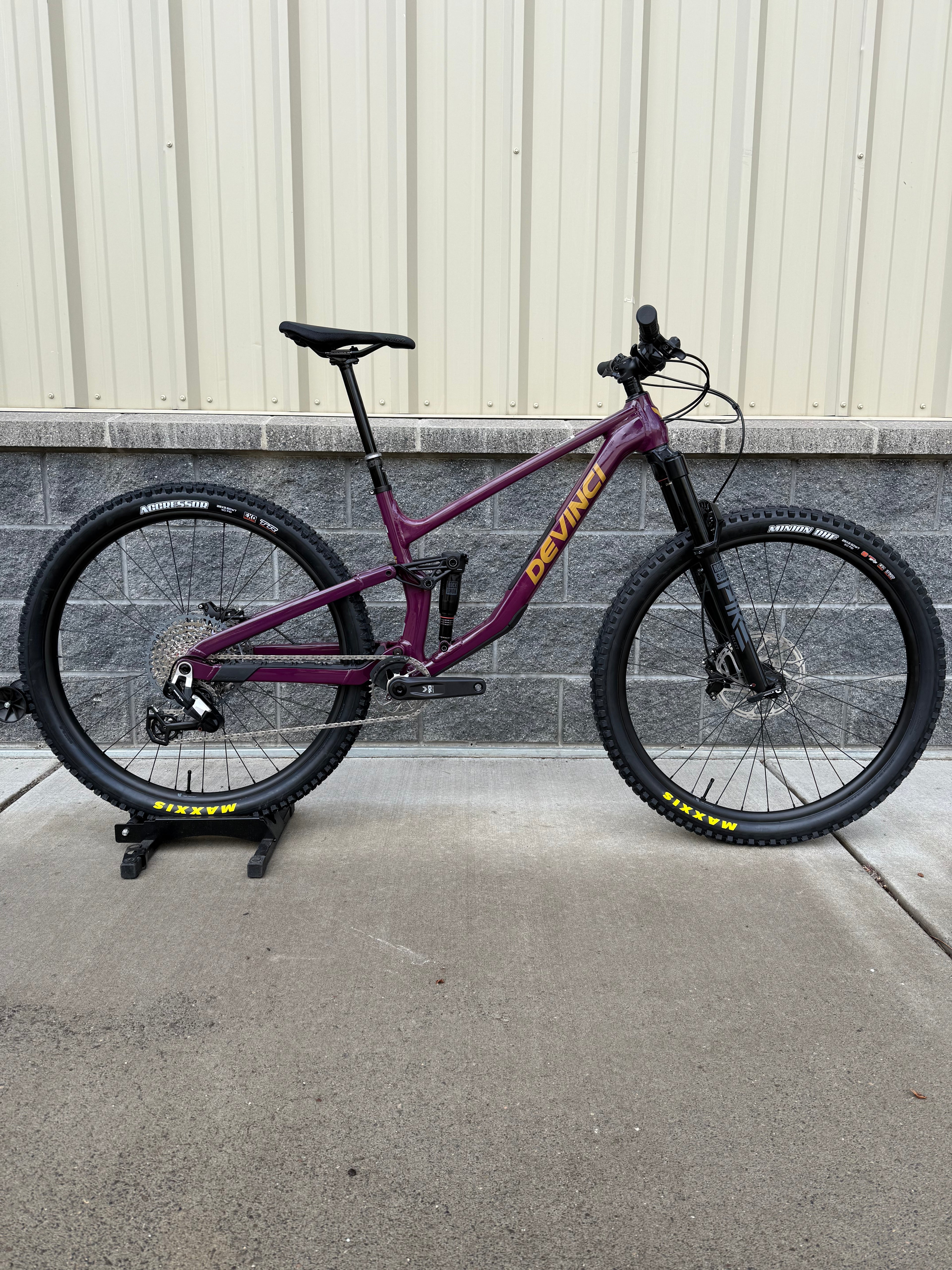 Devinci Troy ST Eagle 90 12s