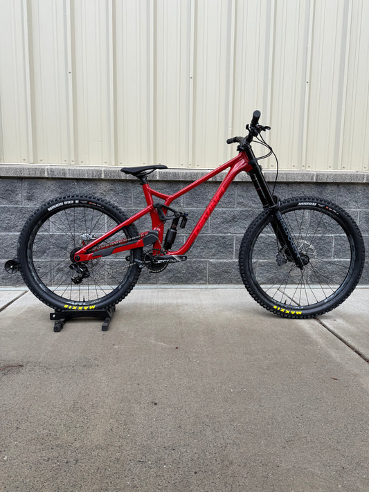 Devinci Chainsaw GX 7s | Air